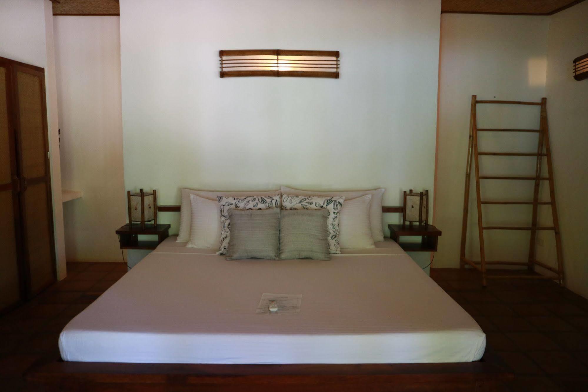 El Nido Mahogany Beach Екстер'єр фото