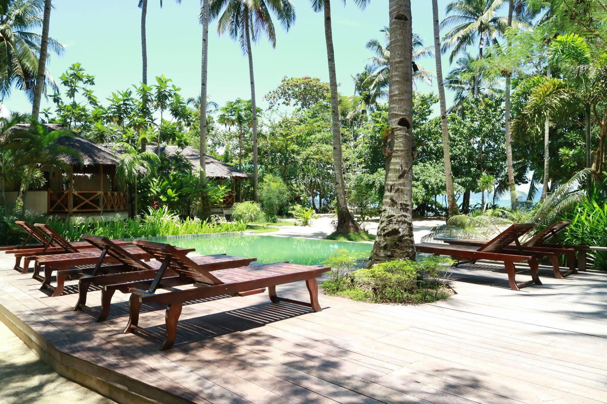 El Nido Mahogany Beach Екстер'єр фото