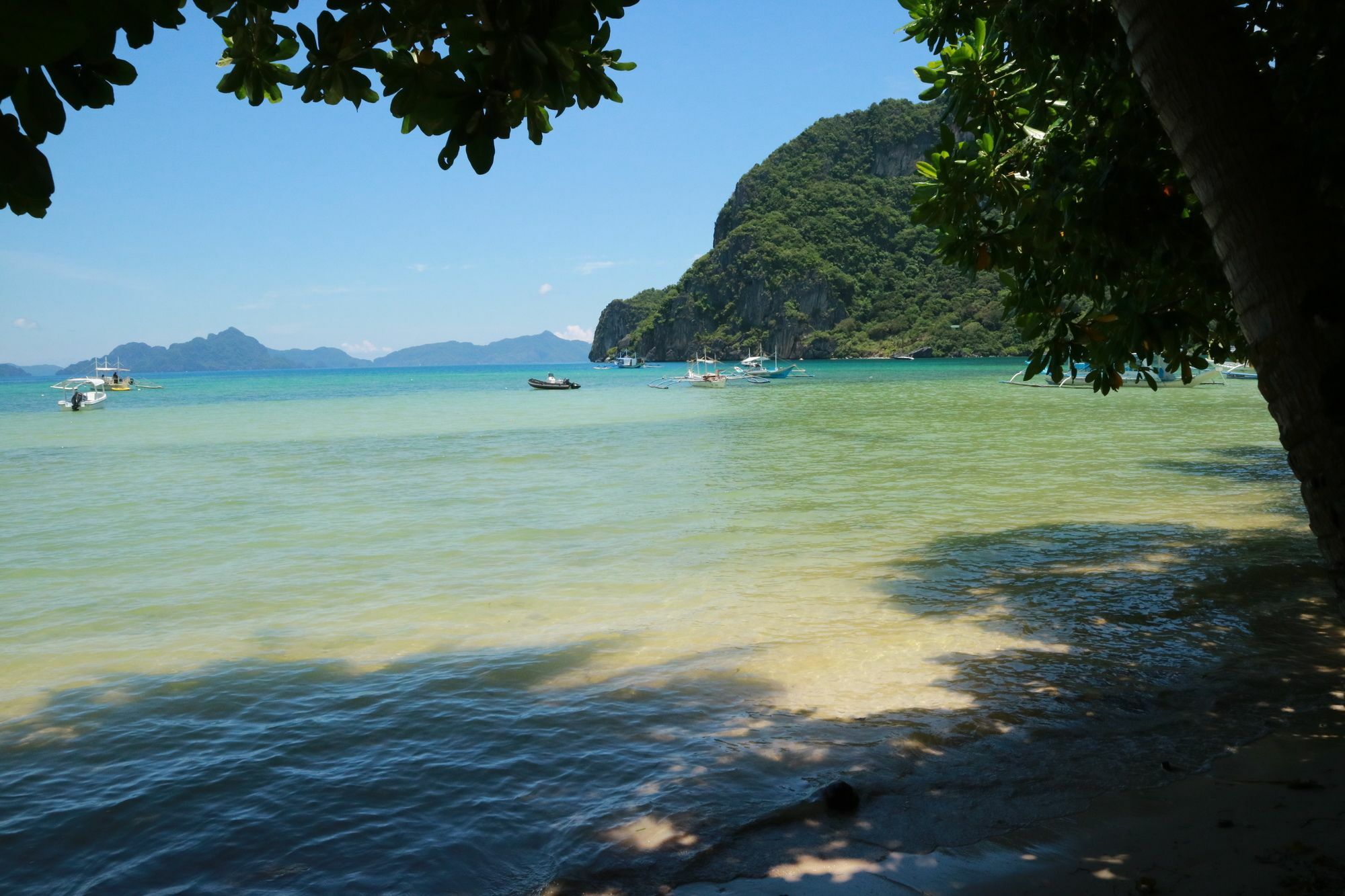 El Nido Mahogany Beach Екстер'єр фото